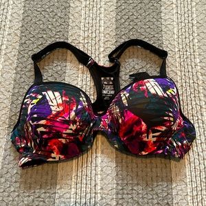 Victoria’s Secret Push-Up Sports Bra
